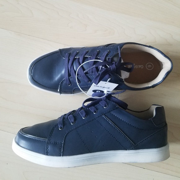 Boys Casual Sneakers - Picture 2 of 3
